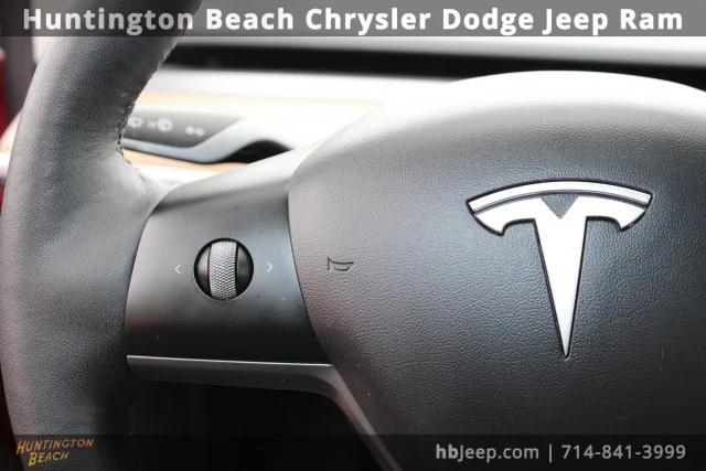 2022 Tesla Model Y Long Range Dual Motor All-Wheel Drive