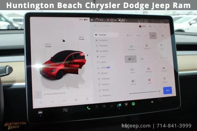 2022 Tesla Model Y Long Range Dual Motor All-Wheel Drive