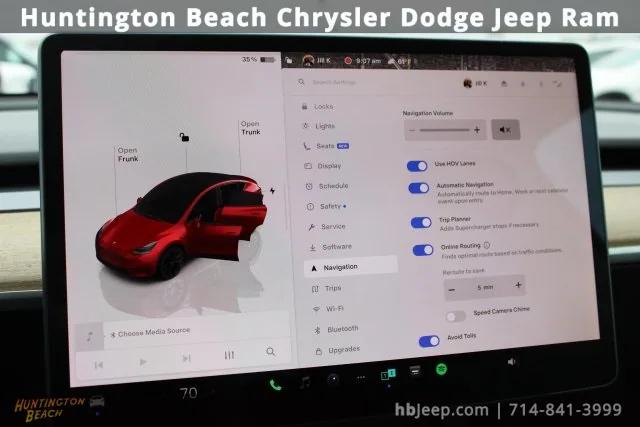 2022 Tesla Model Y Long Range Dual Motor All-Wheel Drive