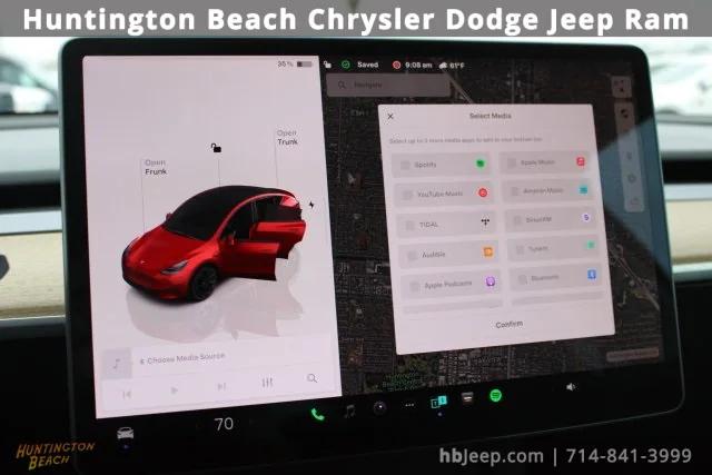 2022 Tesla Model Y Long Range Dual Motor All-Wheel Drive