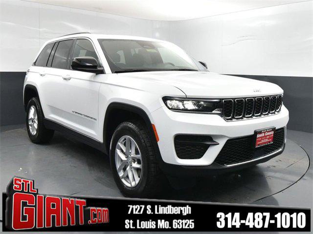 2025 Jeep Grand Cherokee GRAND CHEROKEE LAREDO X 4X4
