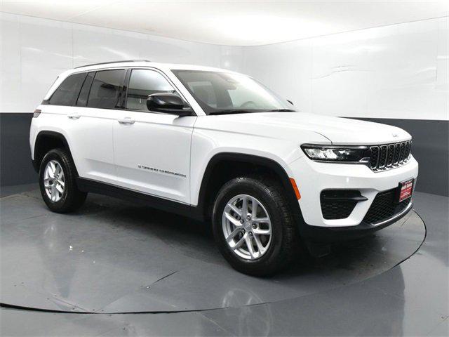 2025 Jeep Grand Cherokee GRAND CHEROKEE LAREDO X 4X4