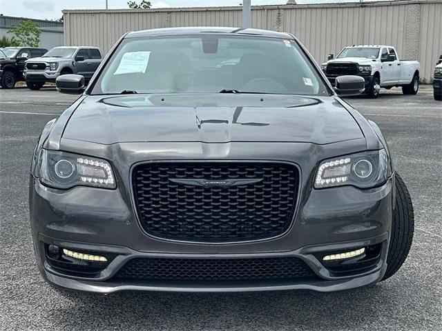 2022 Chrysler 300 Touring L