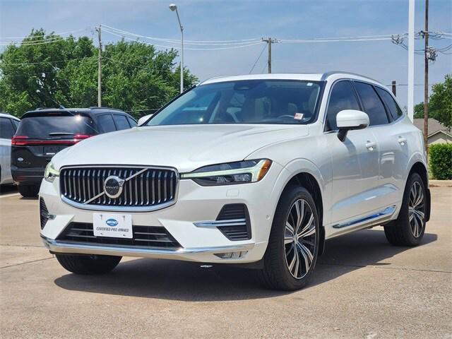 2022 Volvo XC60 B5 Inscription
