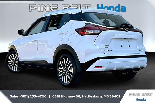 2023 Nissan Kicks SV Xtronic CVT