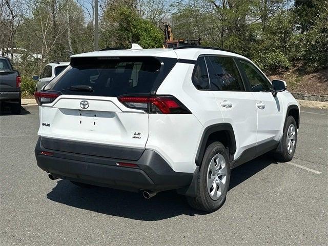 2020 Toyota RAV4 LE