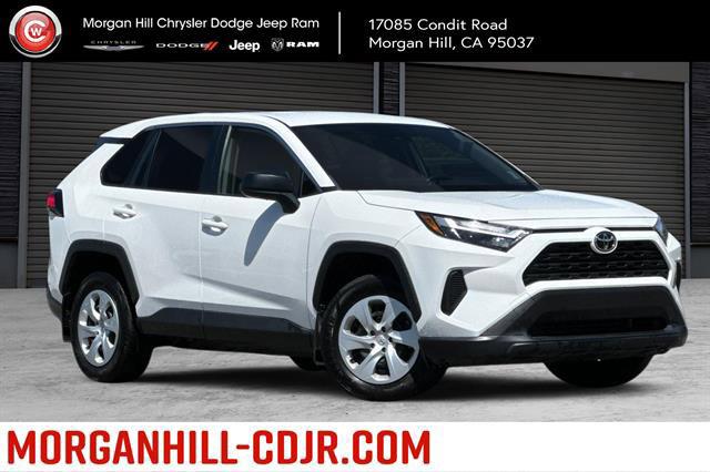 2023 Toyota RAV4 LE