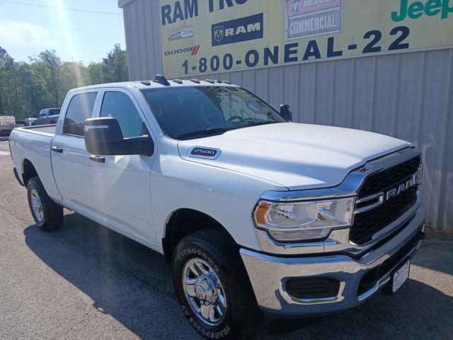 2024 RAM 2500 Tradesman Crew Cab 4x4 64 Box