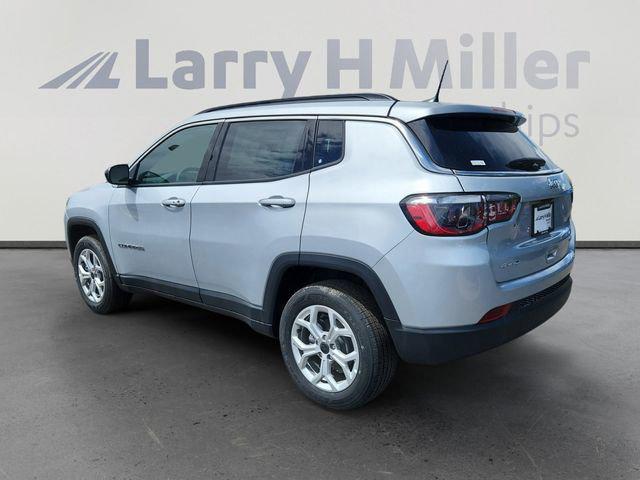 2025 Jeep Compass COMPASS LATITUDE 4X4 2025 Jeep Compass COMPASS LATITUDE 4X4