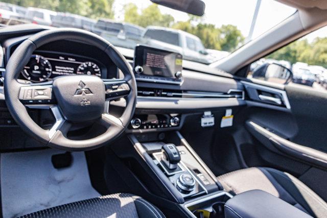 2025 Mitsubishi Outlander PHEV ES S-AWC