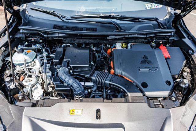 2025 Mitsubishi Outlander PHEV ES S-AWC