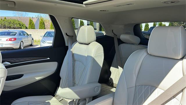 Used 2022 Buick Enclave For Sale in Waterford Twp, MI