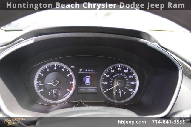 2020 Hyundai Santa Fe SE