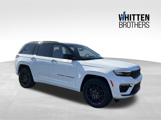 2025 Jeep Grand Cherokee GRAND CHEROKEE SUMMIT 4X4