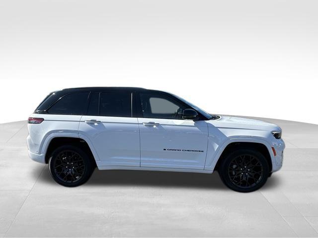 2025 Jeep Grand Cherokee GRAND CHEROKEE SUMMIT 4X4
