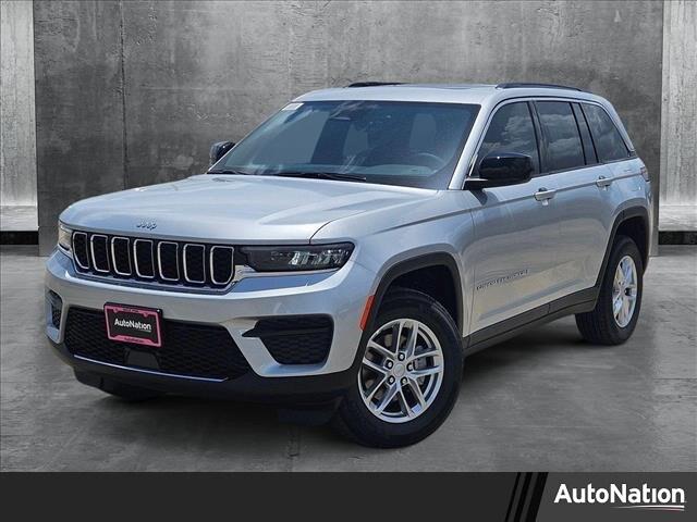 2025 Jeep Grand Cherokee GRAND CHEROKEE LAREDO X 4X2