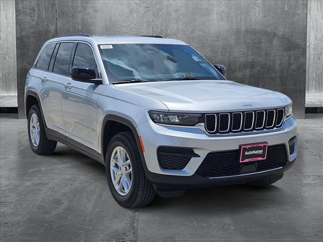 2025 Jeep Grand Cherokee GRAND CHEROKEE LAREDO X 4X2