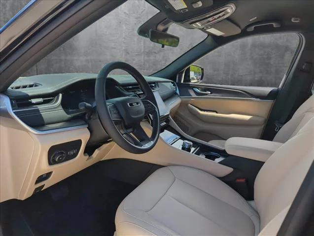 2025 Jeep Grand Cherokee GRAND CHEROKEE LIMITED 4X2