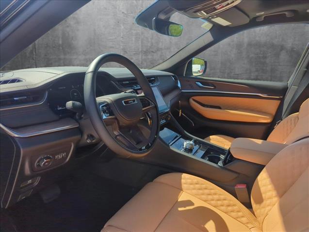 2025 Jeep Grand Cherokee GRAND CHEROKEE SUMMIT 4X4
