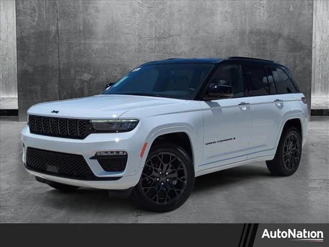 2025 Jeep Grand Cherokee GRAND CHEROKEE SUMMIT 4X4