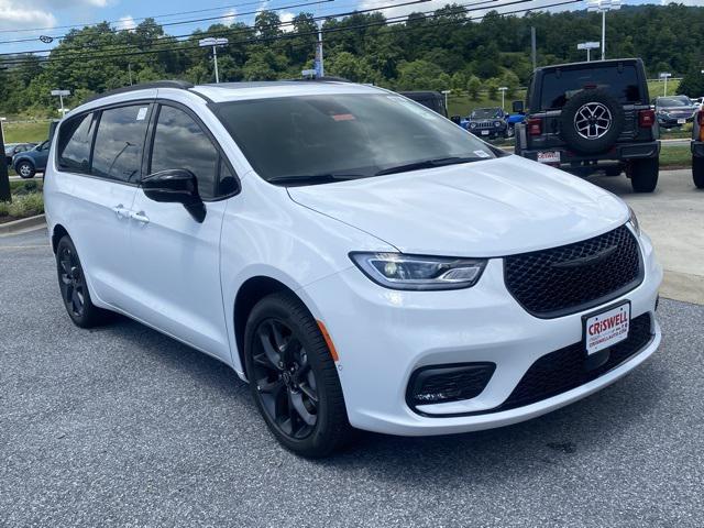 2025 Chrysler Pacifica PACIFICA LIMITED AWD
