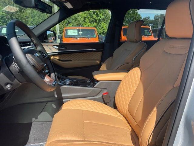 2025 Jeep Grand Cherokee GRAND CHEROKEE SUMMIT 4X4