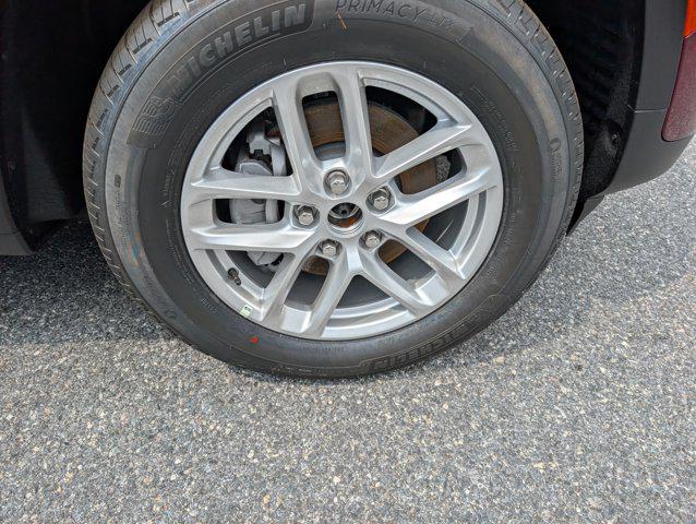 2025 Jeep Grand Cherokee GRAND CHEROKEE LAREDO X 4X4