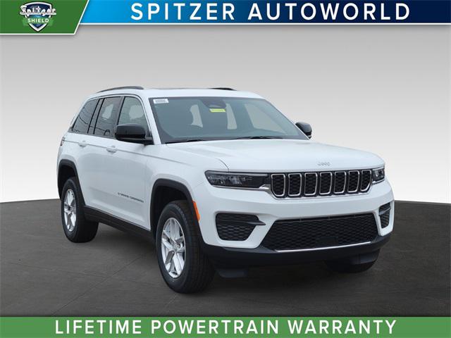 2025 Jeep Grand Cherokee GRAND CHEROKEE LAREDO X 4X4