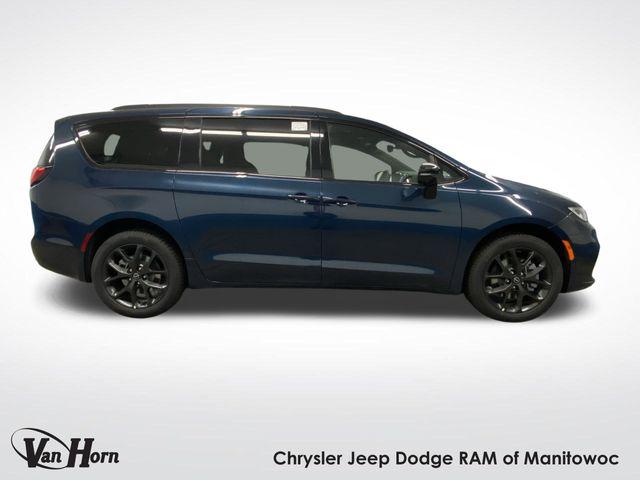 2025 Chrysler Pacifica PACIFICA LIMITED AWD