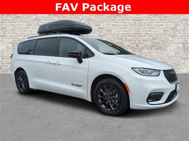 2025 Chrysler Pacifica PACIFICA SELECT