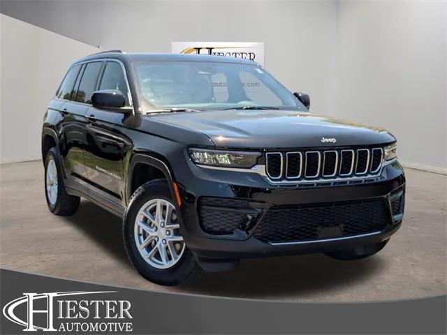 2025 Jeep Grand Cherokee GRAND CHEROKEE LAREDO X 4X2