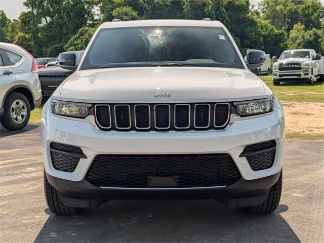2025 Jeep Grand Cherokee GRAND CHEROKEE LAREDO X 4X2