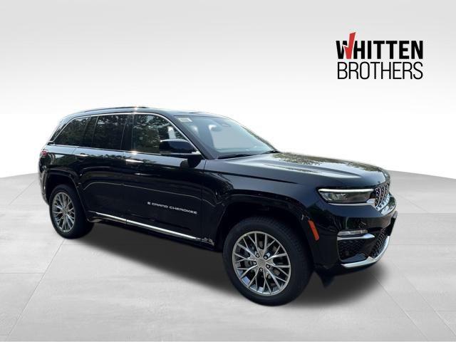 2025 Jeep Grand Cherokee GRAND CHEROKEE SUMMIT 4X4