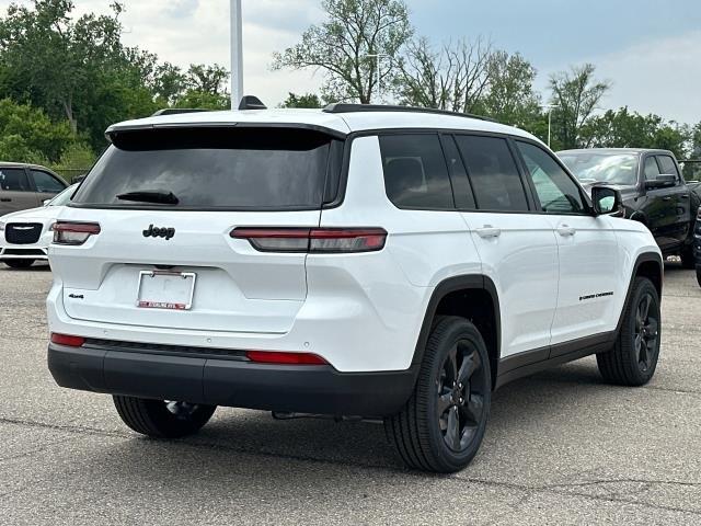 2025 Jeep Grand Cherokee GRAND CHEROKEE L ALTITUDE X 4X4