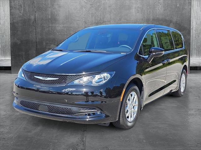 2025 Chrysler Voyager VOYAGER LX