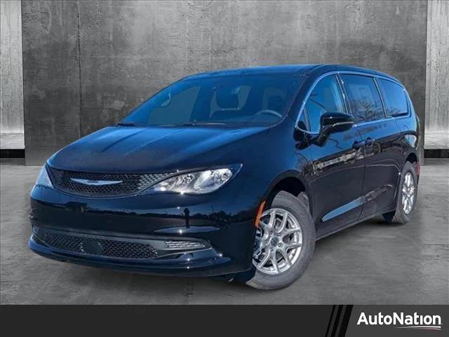 2025 Chrysler Voyager VOYAGER LX