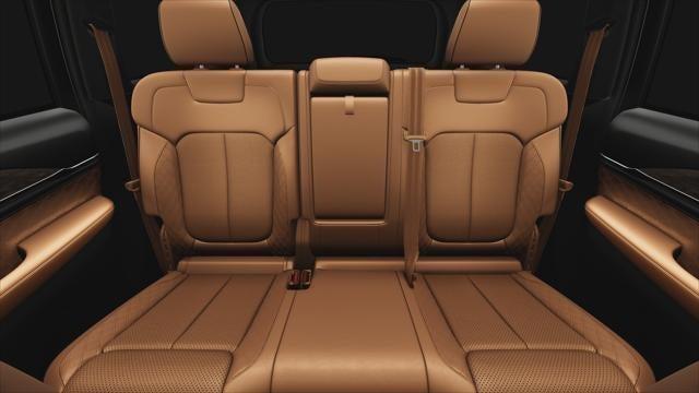 2025 Jeep Grand Cherokee GRAND CHEROKEE SUMMIT 4X4