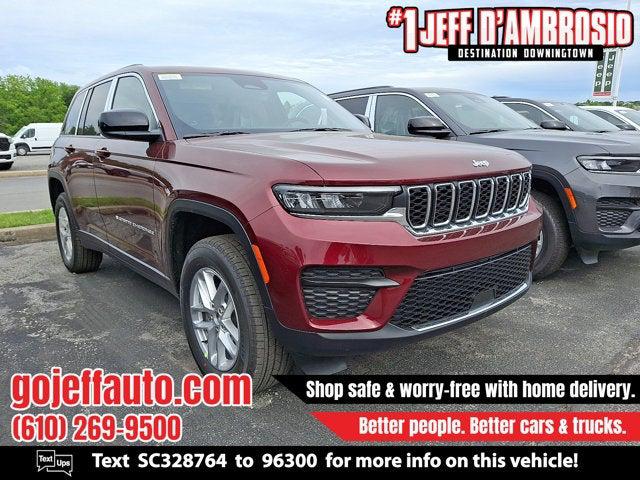 2025 Jeep Grand Cherokee GRAND CHEROKEE LAREDO X 4X4