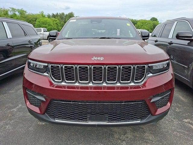 2025 Jeep Grand Cherokee GRAND CHEROKEE LAREDO X 4X4