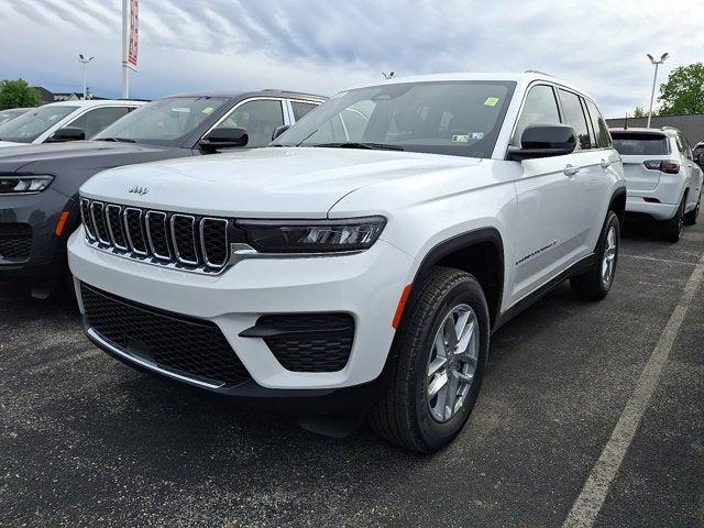 2025 Jeep Grand Cherokee GRAND CHEROKEE LAREDO X 4X4