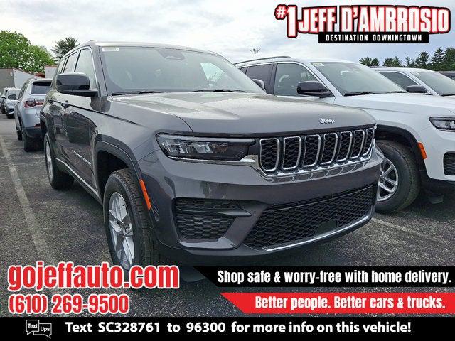 2025 Jeep Grand Cherokee GRAND CHEROKEE LAREDO X 4X4