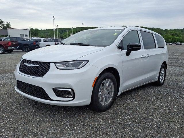 2025 Chrysler Pacifica PACIFICA SELECT