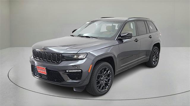 2025 Jeep Grand Cherokee GRAND CHEROKEE SUMMIT RESERVE 4X4