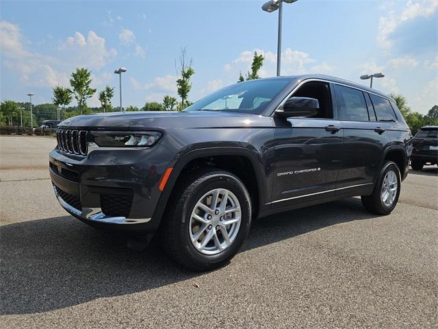 2025 Jeep Grand Cherokee GRAND CHEROKEE L LAREDO X 4X2