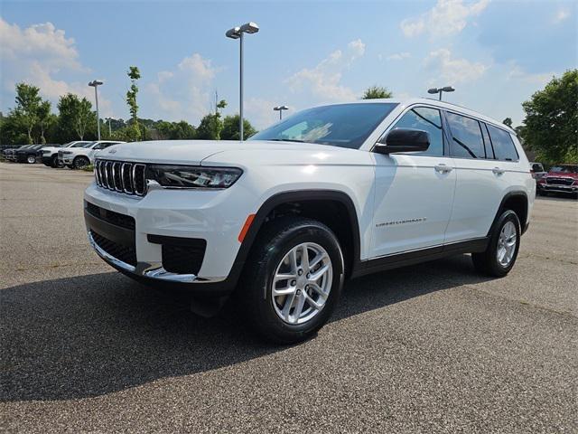 2025 Jeep Grand Cherokee GRAND CHEROKEE L LAREDO X 4X2