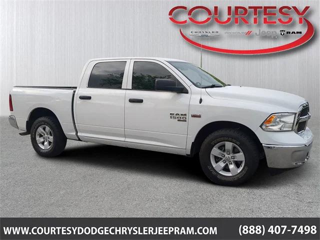2020 RAM 1500 Classic Tradesman Crew Cab 4x2 57 Box