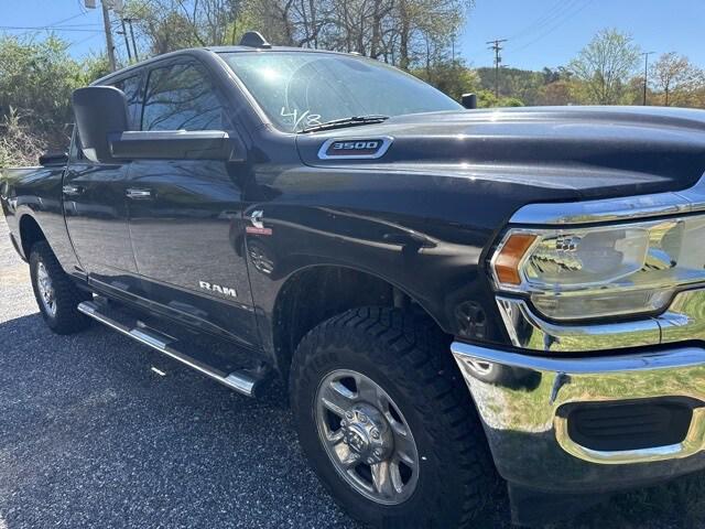 2019 RAM 3500 Big Horn Crew Cab 4x4 64 Box