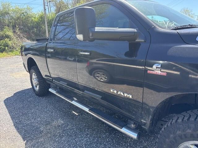 2019 RAM 3500 Big Horn Crew Cab 4x4 64 Box