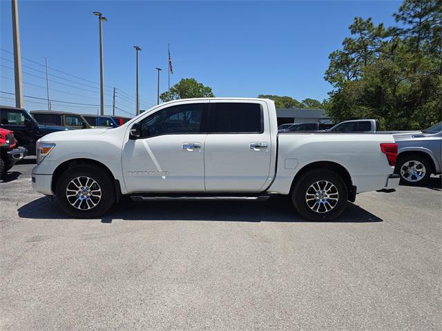 2020 Nissan TITAN Crew Cab SV 4x2