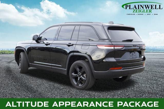 2023 Jeep Grand Cherokee Altitude 4x4